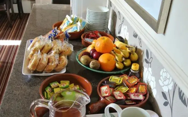 Fairlawns Guest House