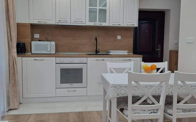 Апартамент Амира 3