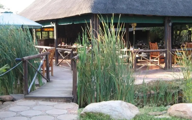 Phokoje Bush Lodge