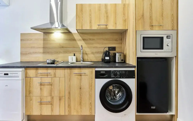 Apartamentos Beatriz by gaiarooms