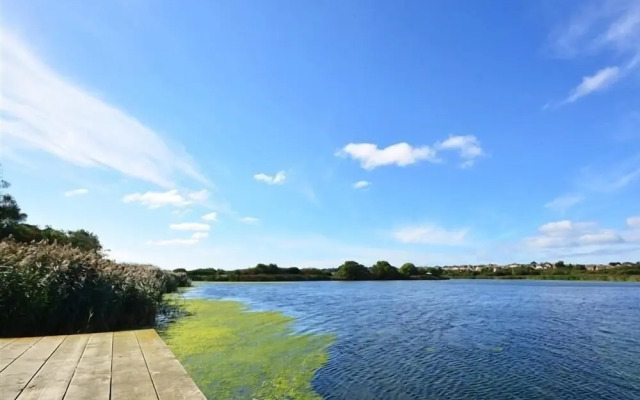 Beach View Apartment 4