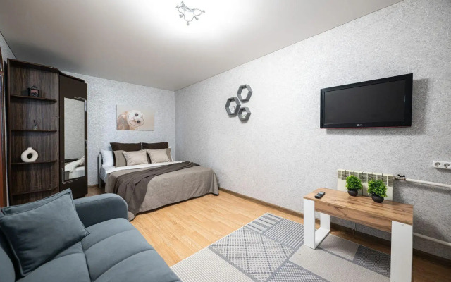 Пять Звезд на улице Володарского 17