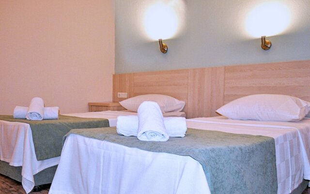 Native Hotel