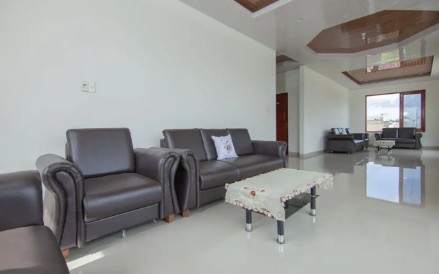 Aries Hotel by OYO Rooms