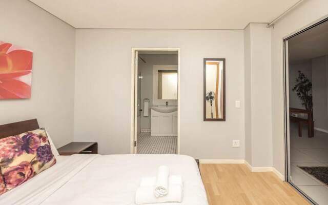 Homey Apartment at the Greenmarket Square