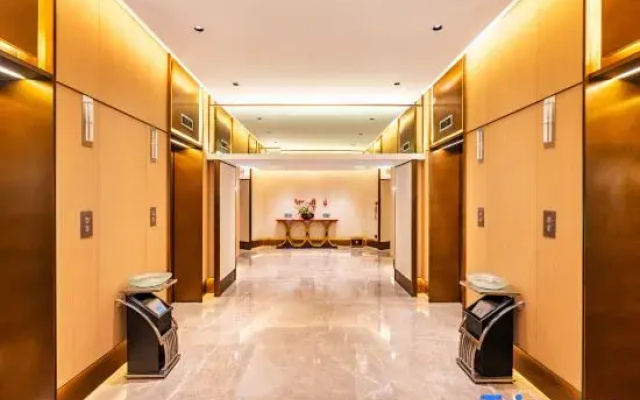 Qinghai Hotel