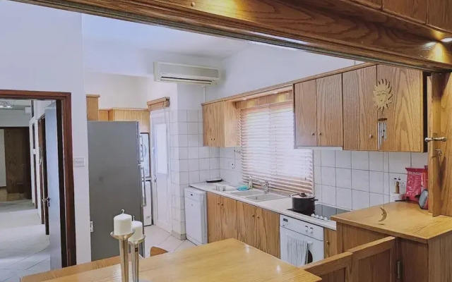 82 NIC - Stay Aurum Apartment