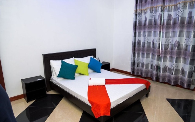 Dhirey Inn - photo 2