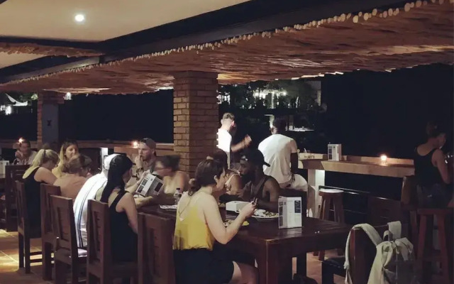 LaBomie Uluwatu