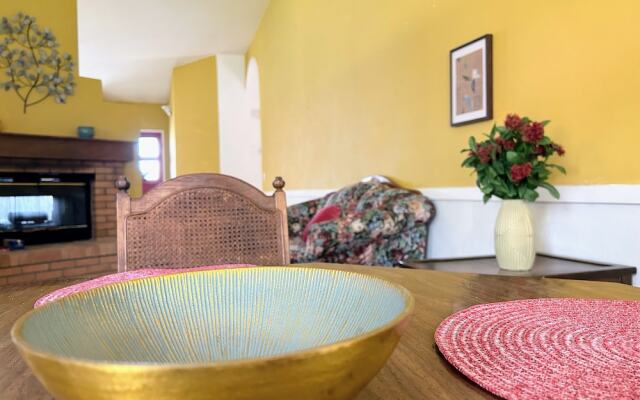 Private bedroom in Peach Blossom Country House