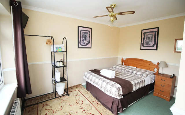 Flexistay Ambers Gatwick Aparthotel