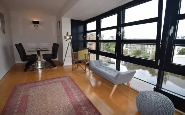 Luxurious Braemore Apartment at The Shore