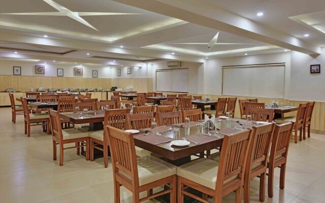 The Prince - A Lake Facing Resort and Spa