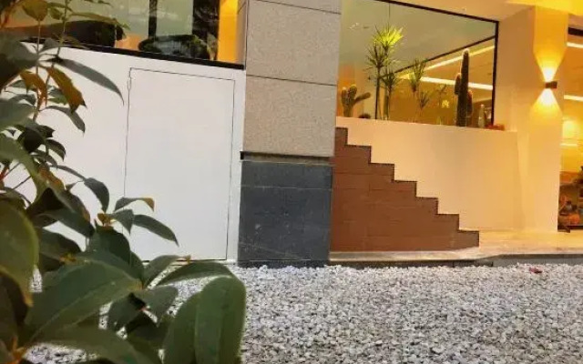 Jinxi Hot Spring Hotel