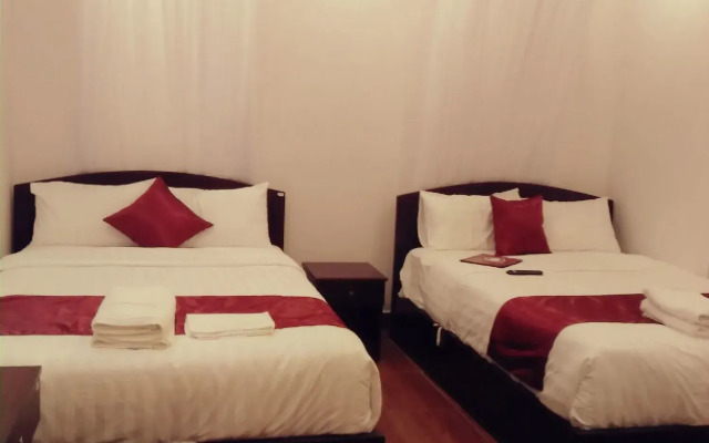 White Horse Hotel & Restaurant
