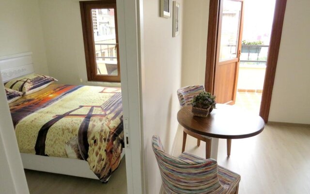 Istanberry Sunshine Flats