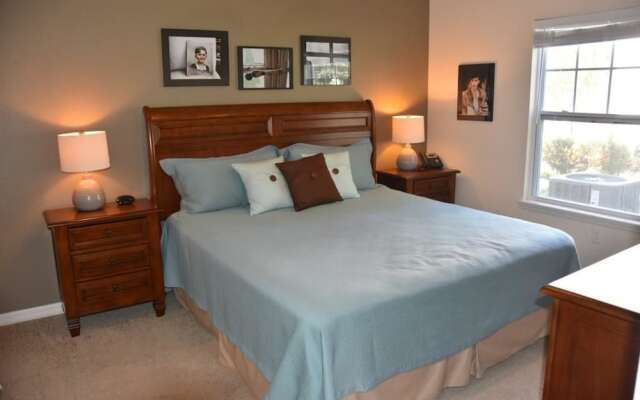 Villa Aventura - Lucaya Village