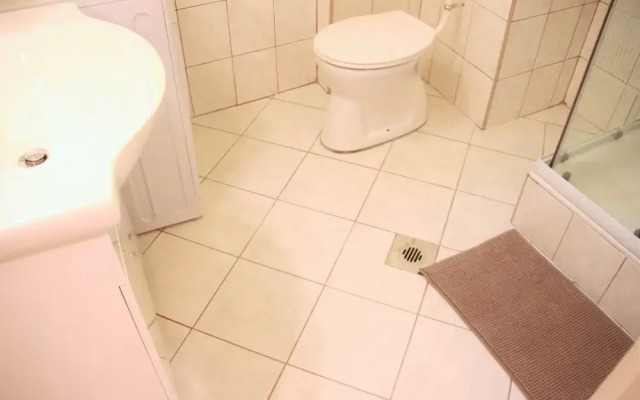 Duna Szecsi Apartmant