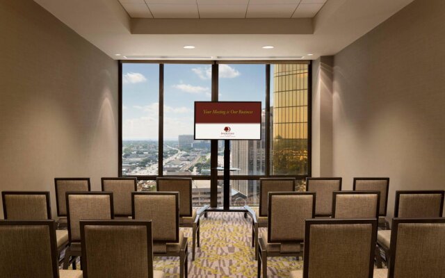 DoubleTree by Hilton Dallas - Campbell Centre