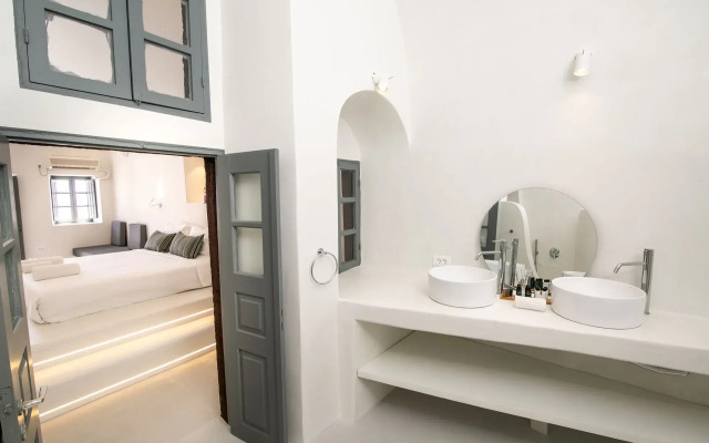 Cilon Suites Santorini