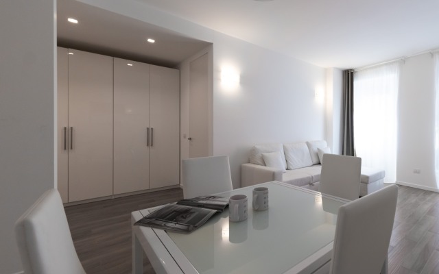 Italianway - Corso Venezia 7 - Madama Butterfly