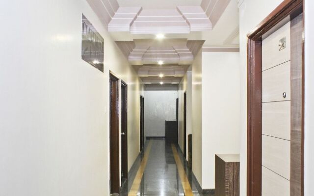 Hotel Jayratna