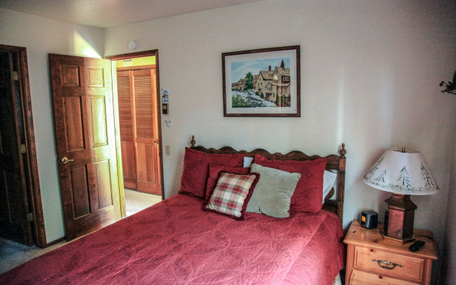 Snowflower #81 Condo