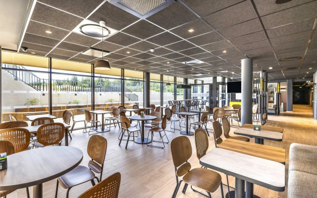 B&B HOTEL Carcassonne Rocadest La Cité