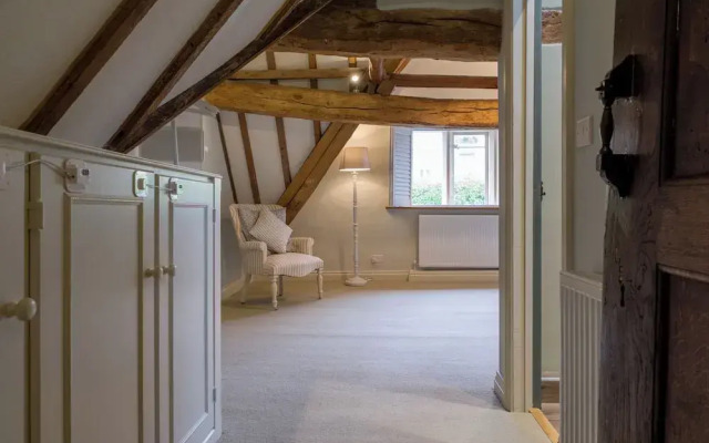 The Mill House Beautiful 4BD Family Home