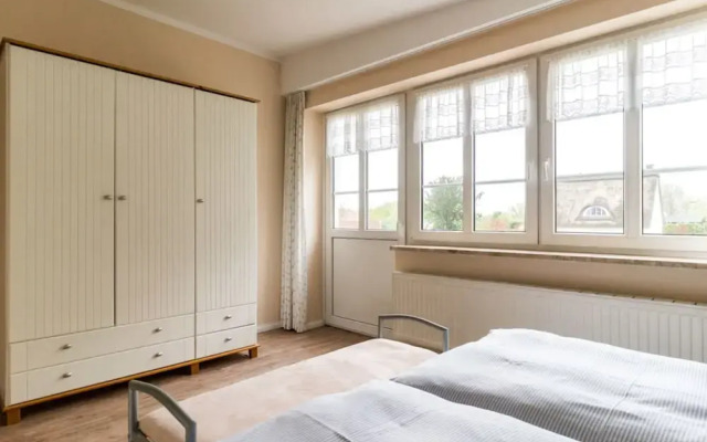 Classy Apartment in Wohlenberg near Sea