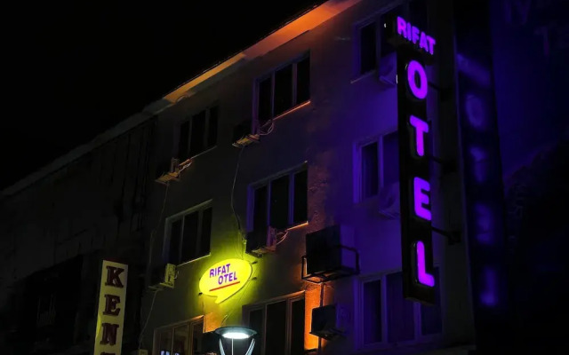 Rıfat Otel