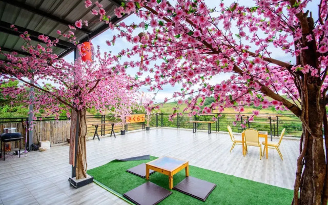 Sakura Yama Resort