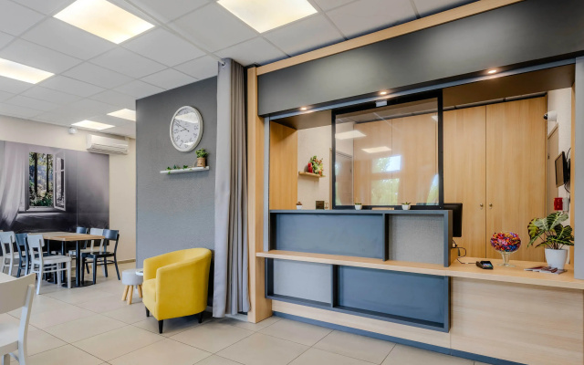 B&B HOTEL Cambrai