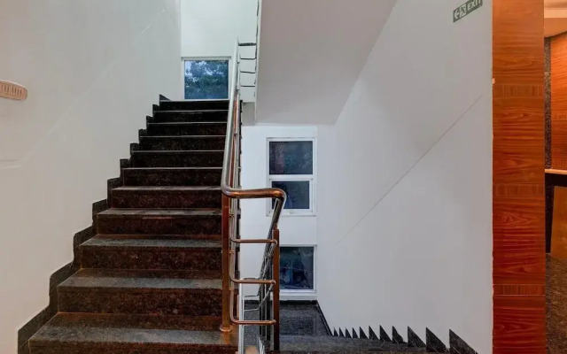 Super Townhouse Arcot Road