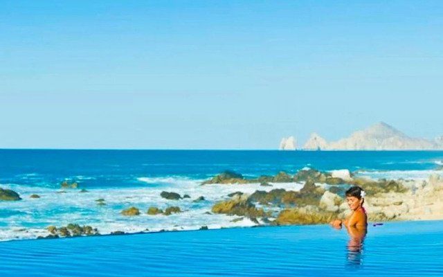 2 BD Family Suite at Cabo San Lucas