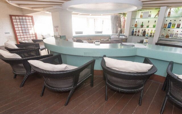 Island Inn All Inclusive Hotel