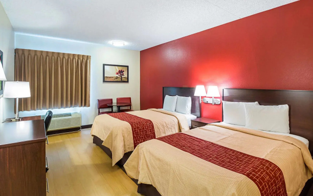 Red Roof Inn PLUS+ Phoenix West