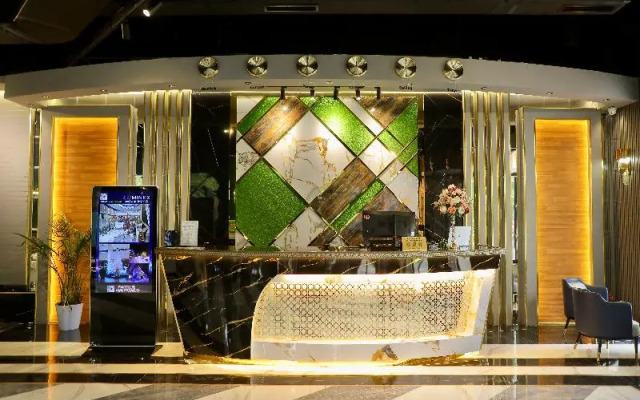 Lakeside Hotel By EDEN Group