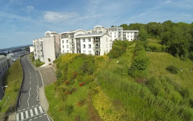 St Angela’s Lakeside Aparthotel