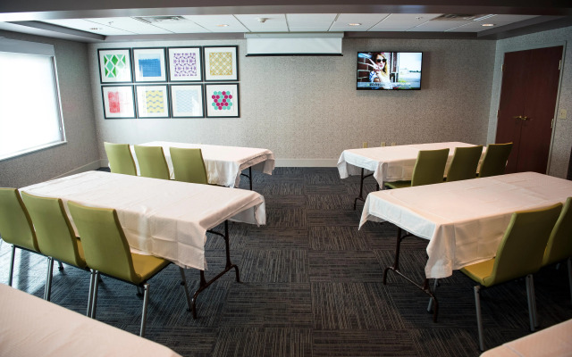 Holiday Inn Express Hotel & Suites Lexington-Downtown, an IHG Hotel