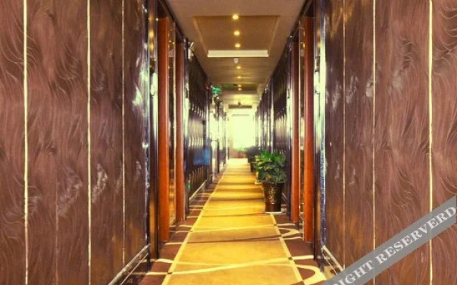 Xinyuan Business Hotel