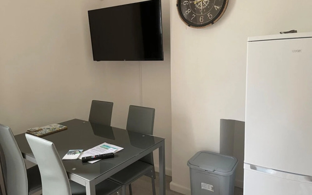 Central Plymouth Apartment