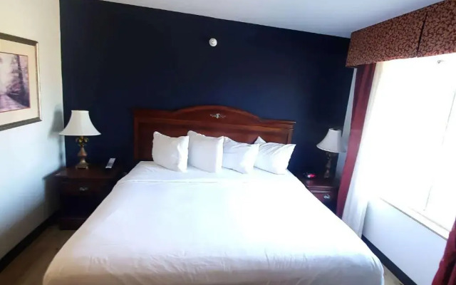 Wingate by Wyndham Youngstown/Austintown