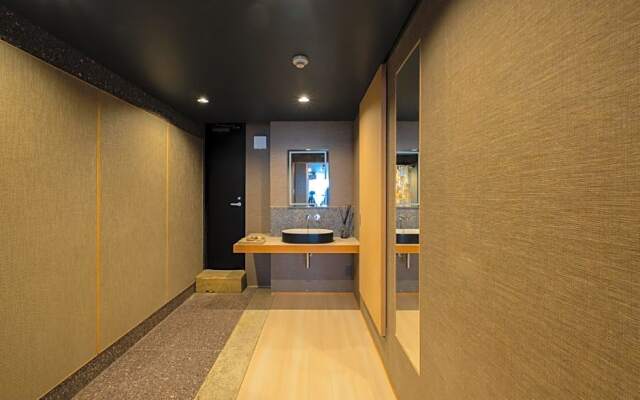 AET & o3 HOTEL
