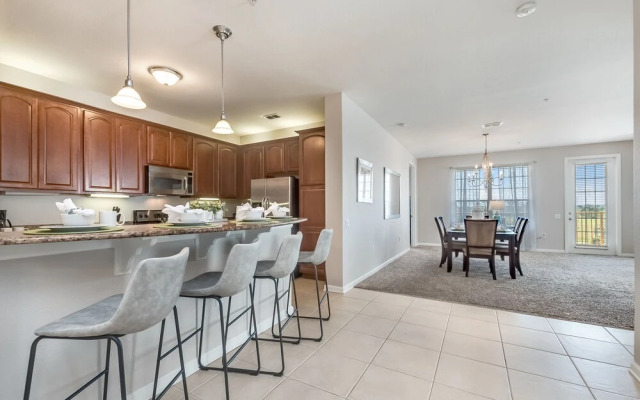 5036 Shoreway Loop #308