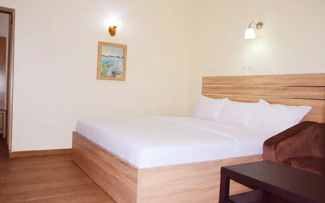 Bayview Resorts And Hotels Limited