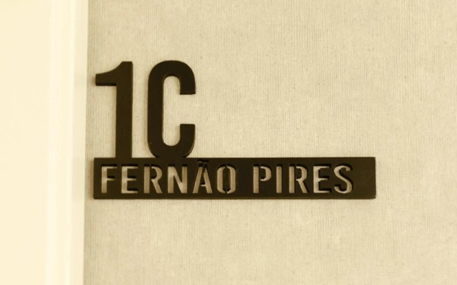 Trindade 19 Apartments - 1C Fernão Pires
