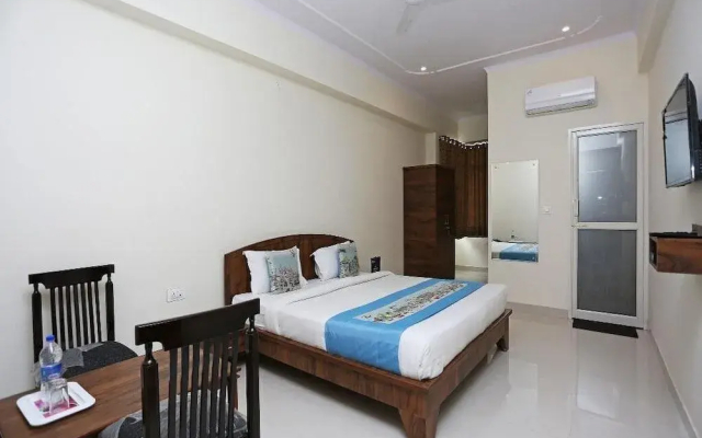 Hotel Shiv Palace