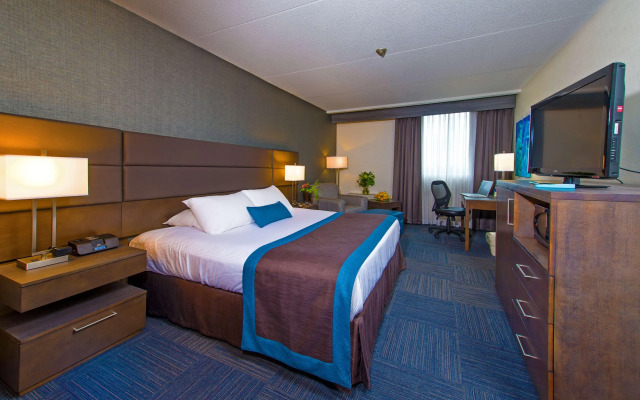 Best Western Plus Toronto Airport Hotel