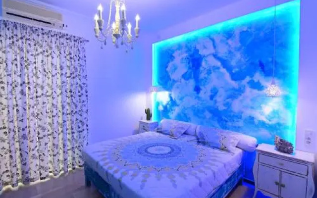 Alisaxni Studios